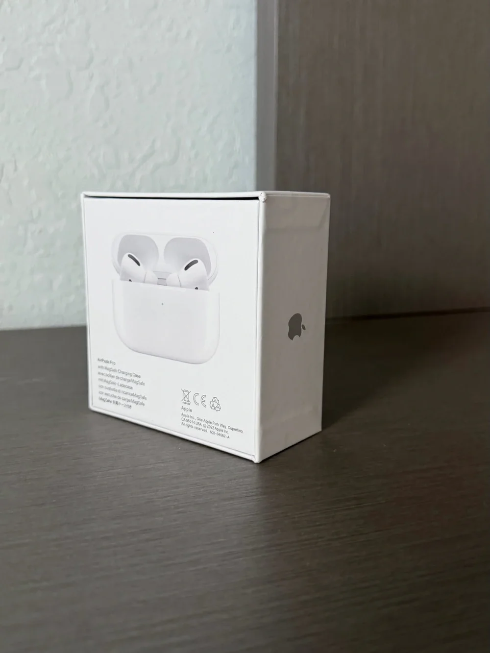 White Wireless Earbuds Box